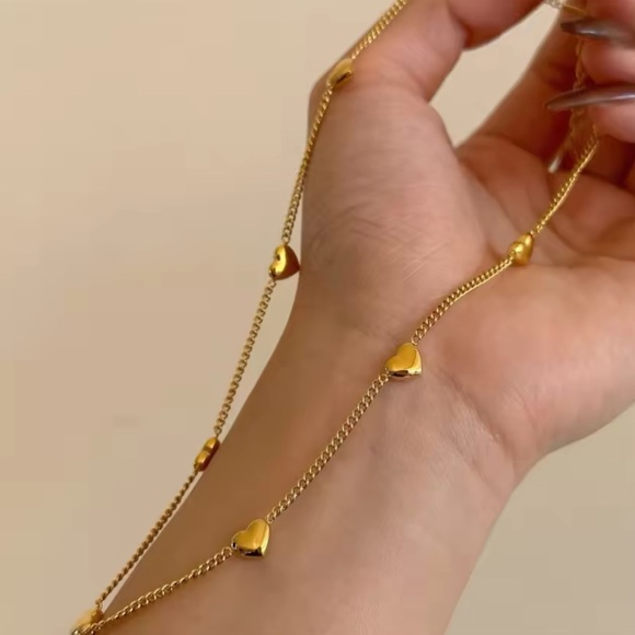 ◾️18K Gold Plated Love Pendant Choker Necklace - Picture 2 of 16